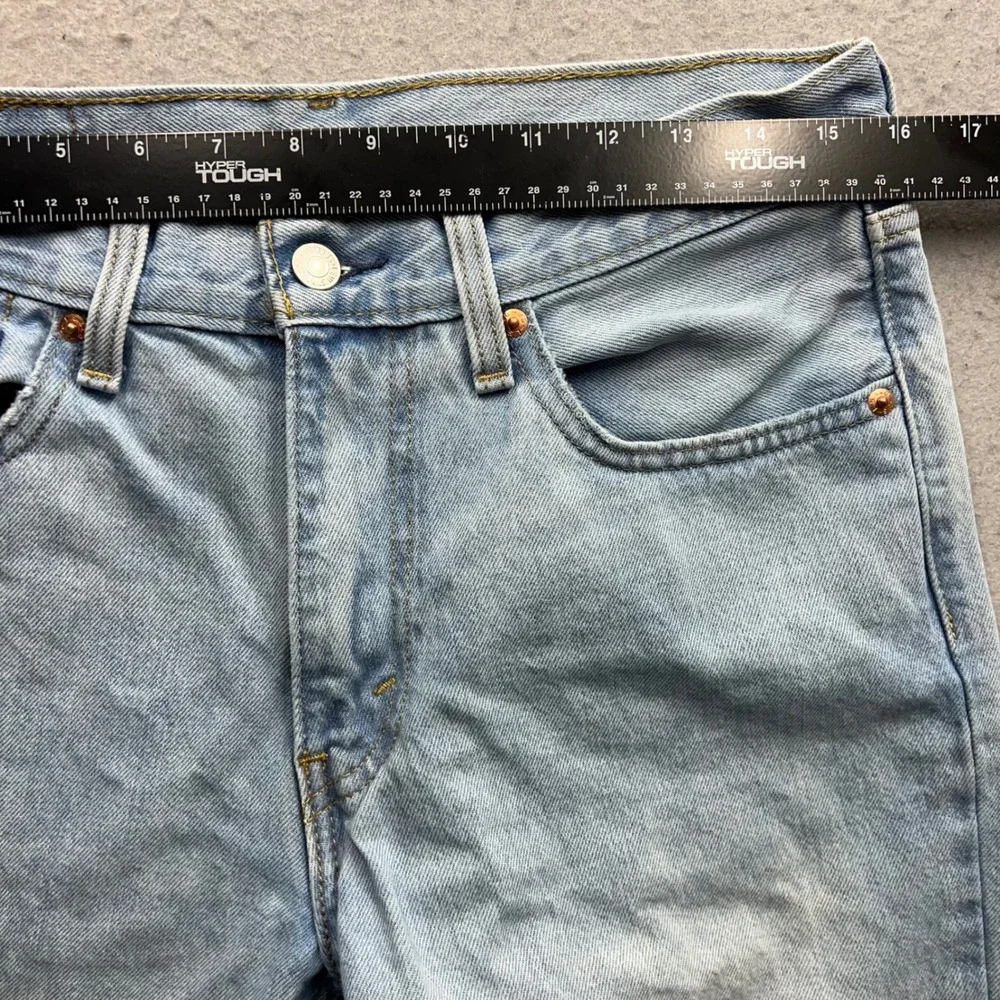 Levis 550 Relaxed Fit Light Wash Blue Denim Jeans Mens 32x30 100 Cotton